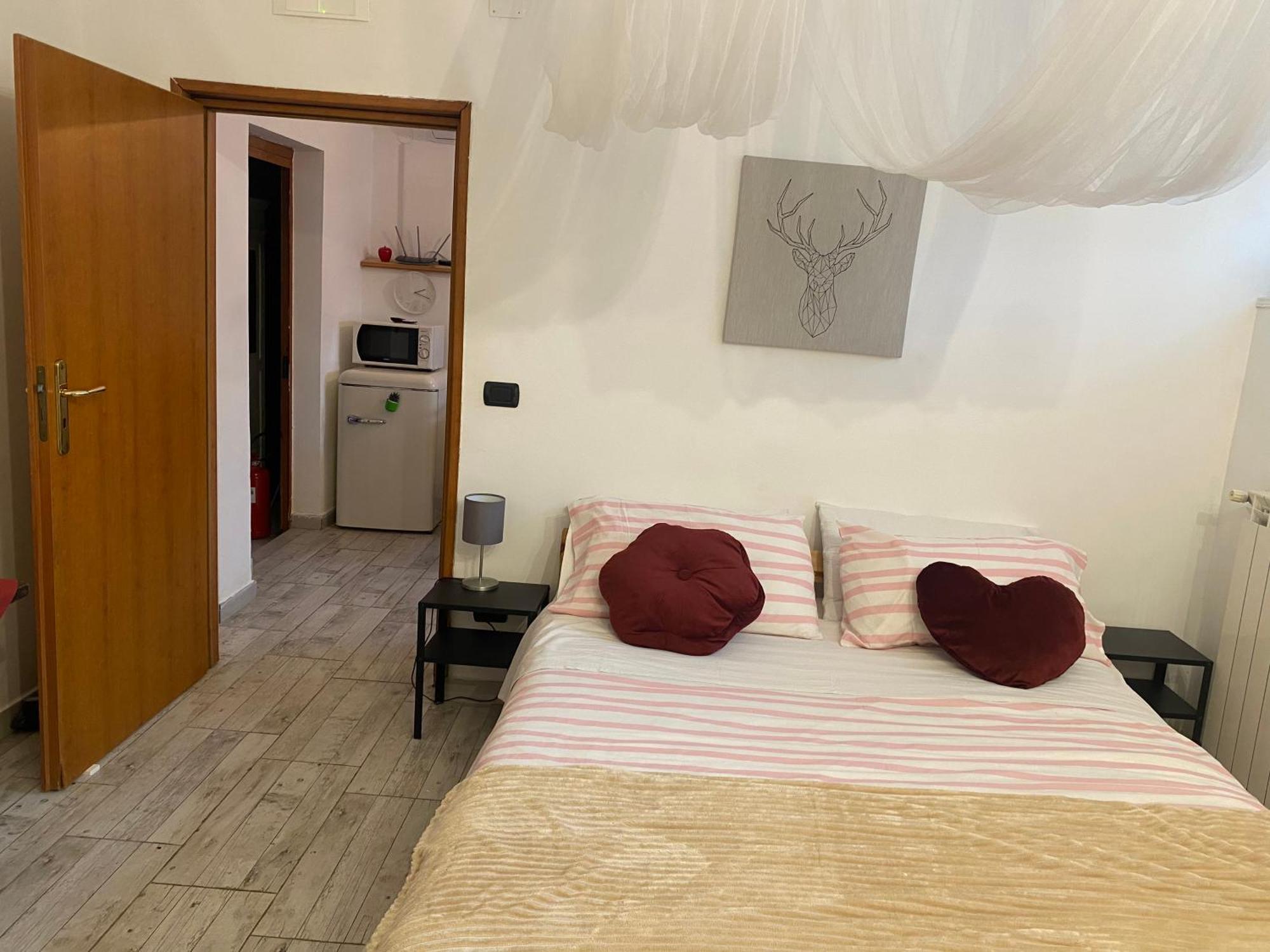 Ferienwohnung Tabor 2 Garden & Parking Neapel Exterior foto
